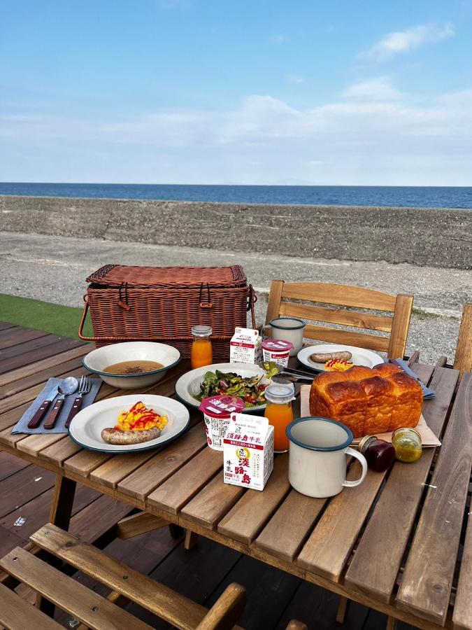 Готель Picnic　Garden Awaji Екстер'єр фото