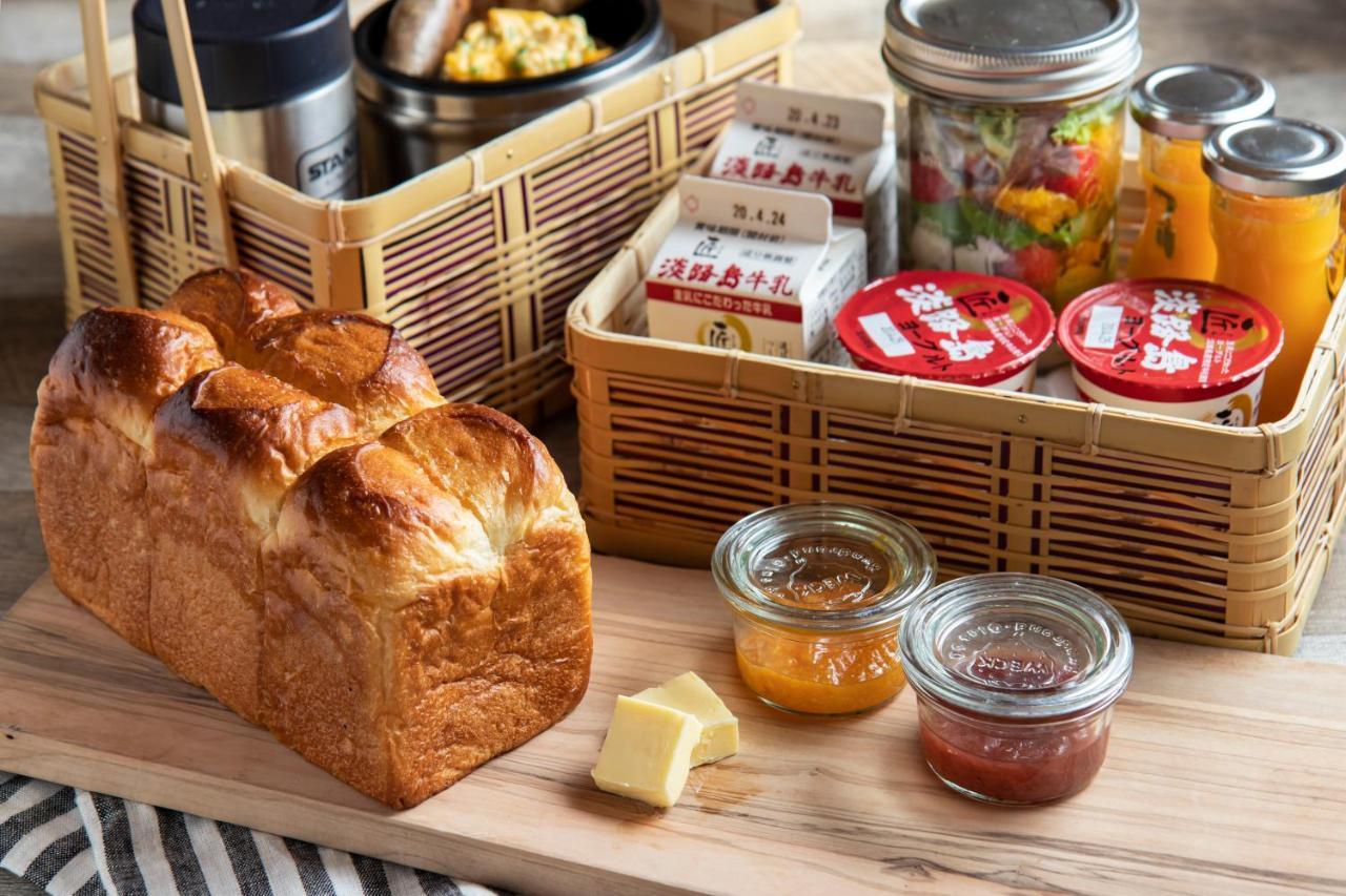 Готель Picnic　Garden Awaji Екстер'єр фото
